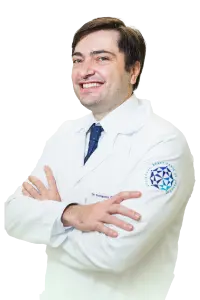 Dr. Fernando Flores